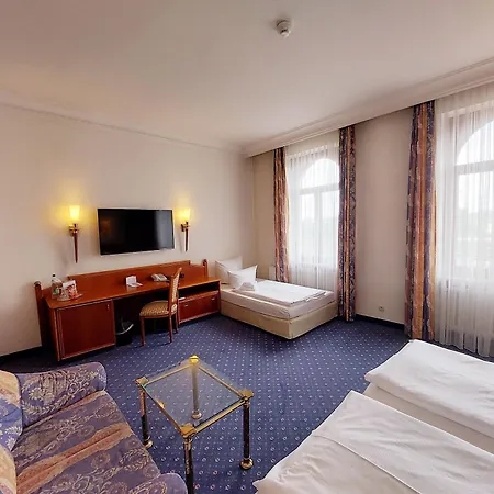 Hotel Bayerischer Hof 4*