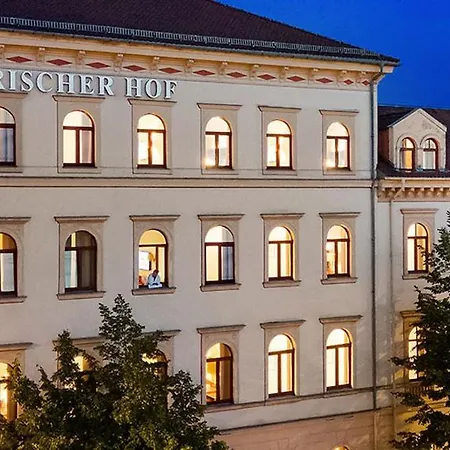 Bayerischer Hof Drezno