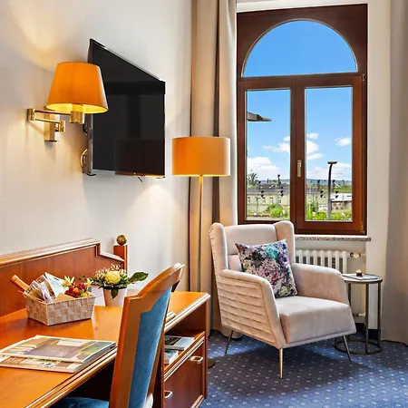 Bayerischer Hof Hotel