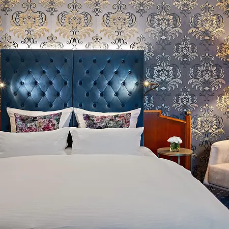 Bayerischer Hof 4* Drezno