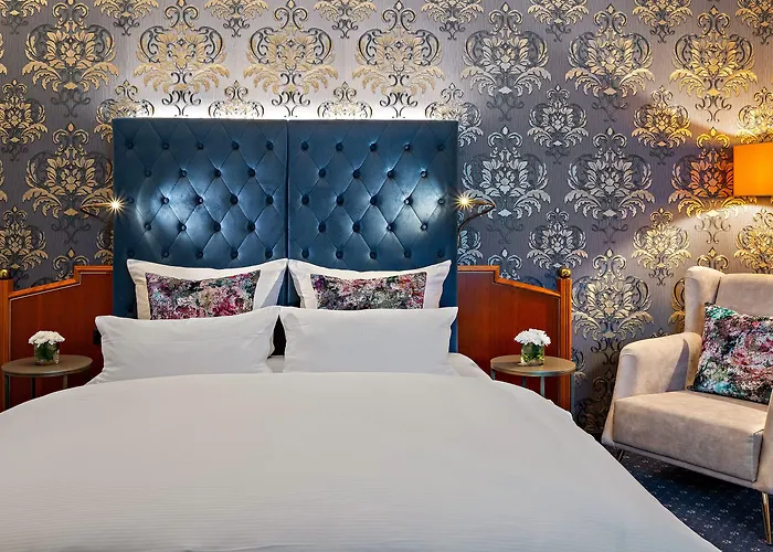 Bayerischer Hof 4* دريسدن