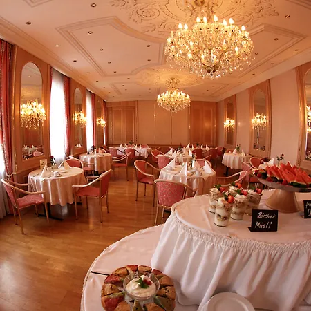 Bayerischer Hof 4*