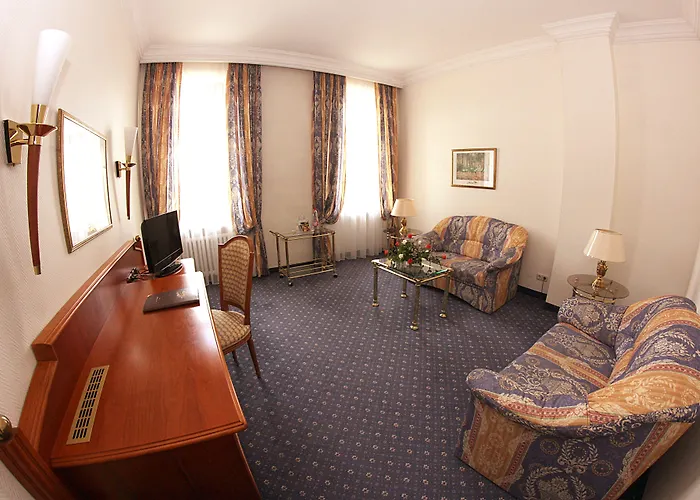 Bayerischer Hof دريسدن