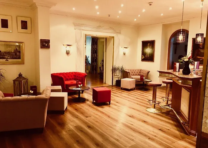 Bayerischer Hof Ξενοδοχείο 4*
