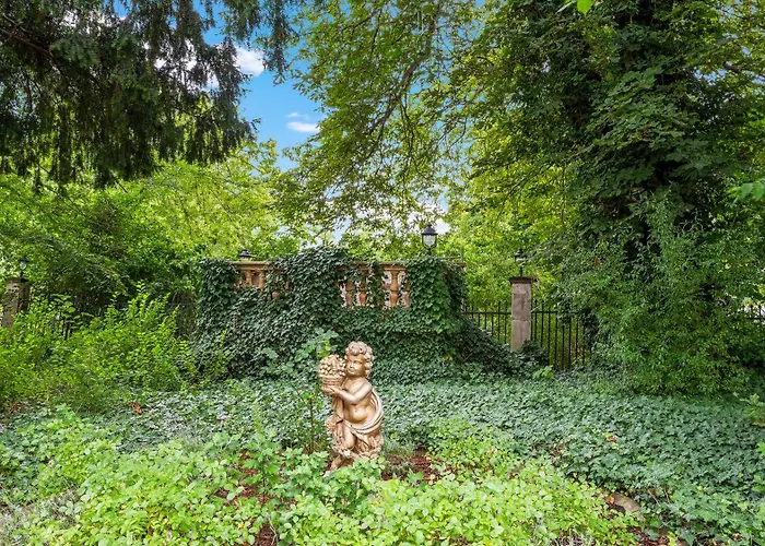 Bayerischer Hof فندق دريسدن