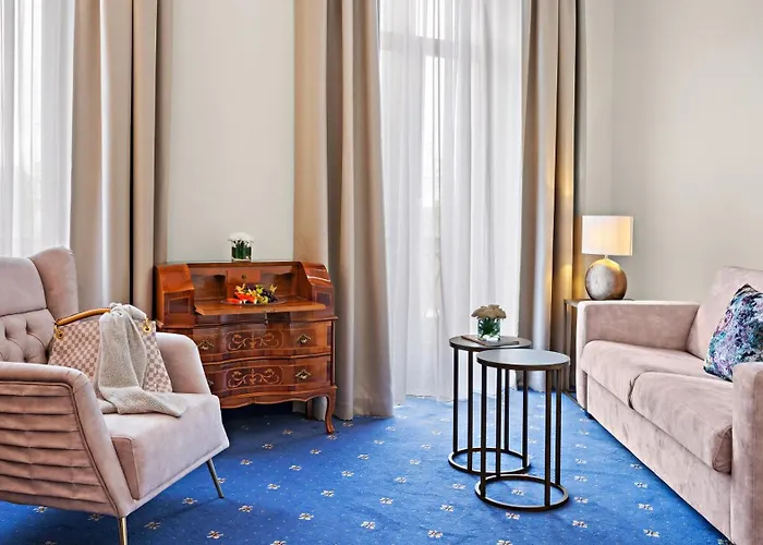 Bayerischer Hof فندق دريسدن