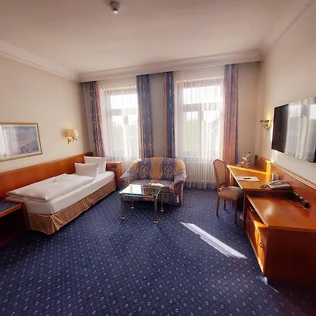 Bayerischer Hof Hotel Dresden