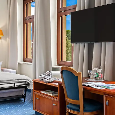 Bayerischer Hof Hotel