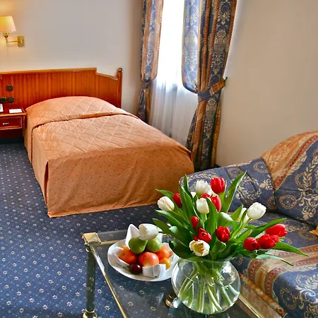 Hotel Bayerischer Hof 4*