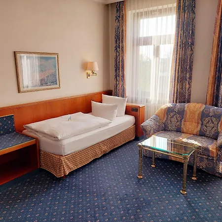 Hotel Bayerischer Hof 4*