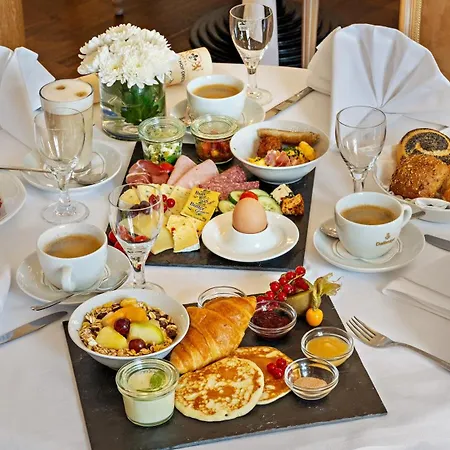 Bayerischer Hof Hotel Dresde