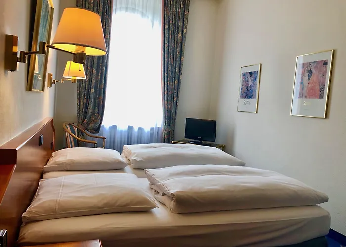 Ξενοδοχείο Bayerischer Hof 4*